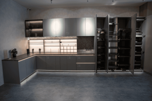 Pakaian Olahraga Premium & Activewear Nuomi Living dan Konsep Smart Storage untuk Kehidupan Modern