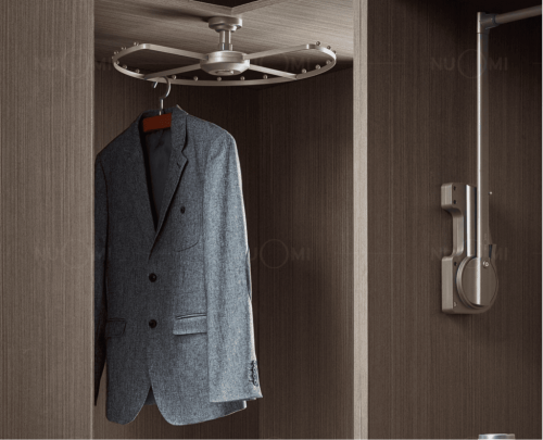 Pakaian Olahraga Premium & Activewear Nuomi Living, Pilihan Tepat untuk Gantungan Baju Premium