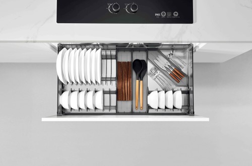 Pakaian Olahraga Premium & Activewear Solusi Mengoptimalkan Lemari Dapur dengan Smart Storage